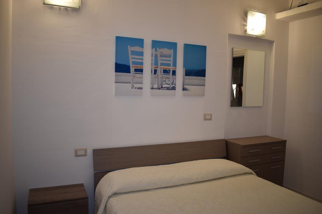 Villaggio Est Affittacamere San Teodoro  Exteriér fotografie